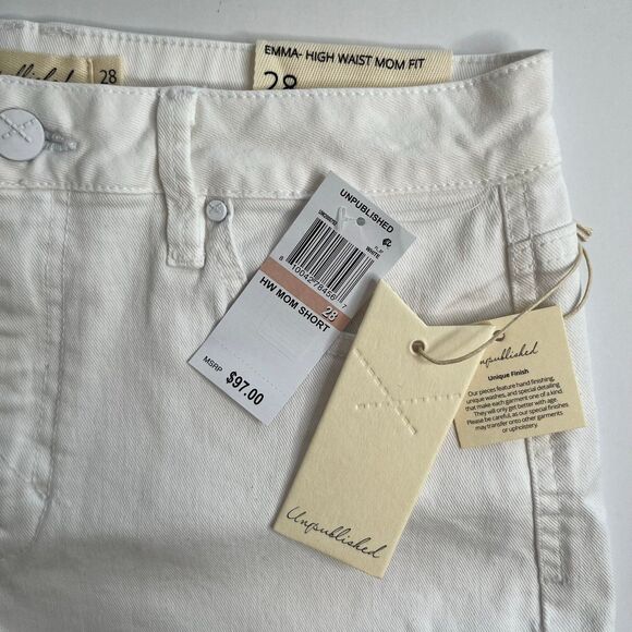 NWT Women’s Unpublished Emma Short White Size 28 #346 - Picture 11 of 12